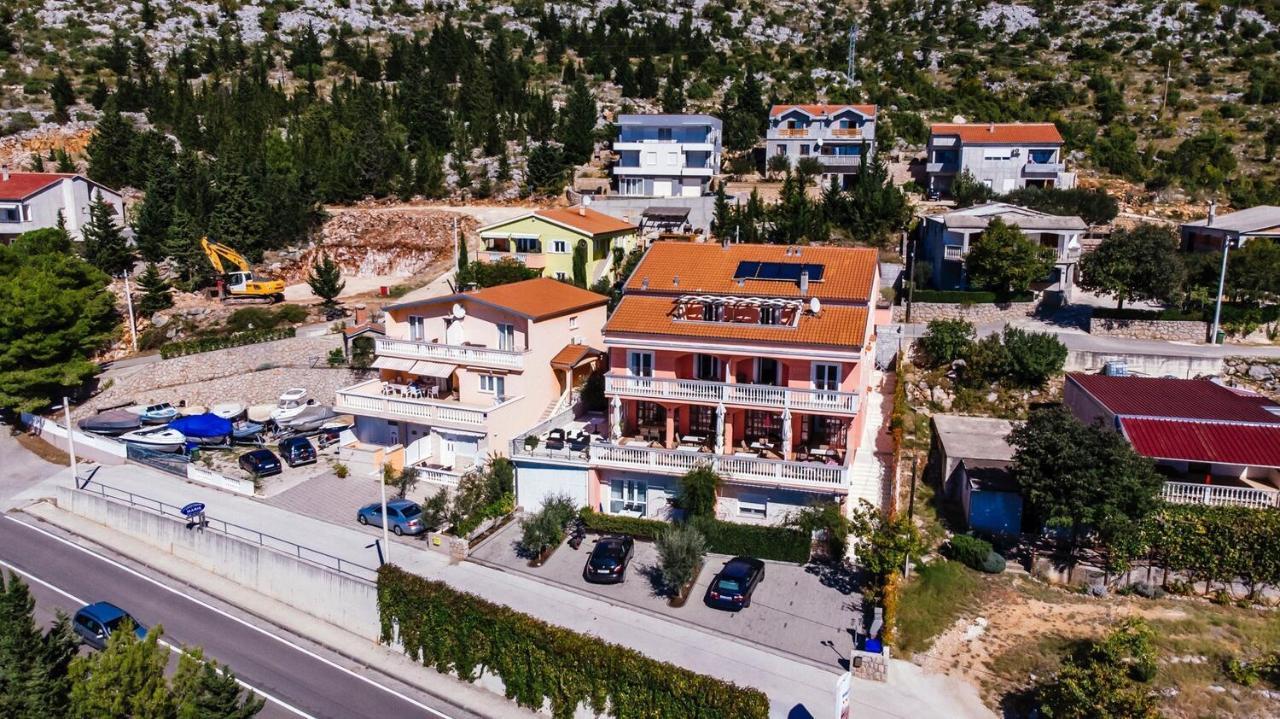 Apartments By The Sea Starigrad, Paklenica - 16421 Exterior photo